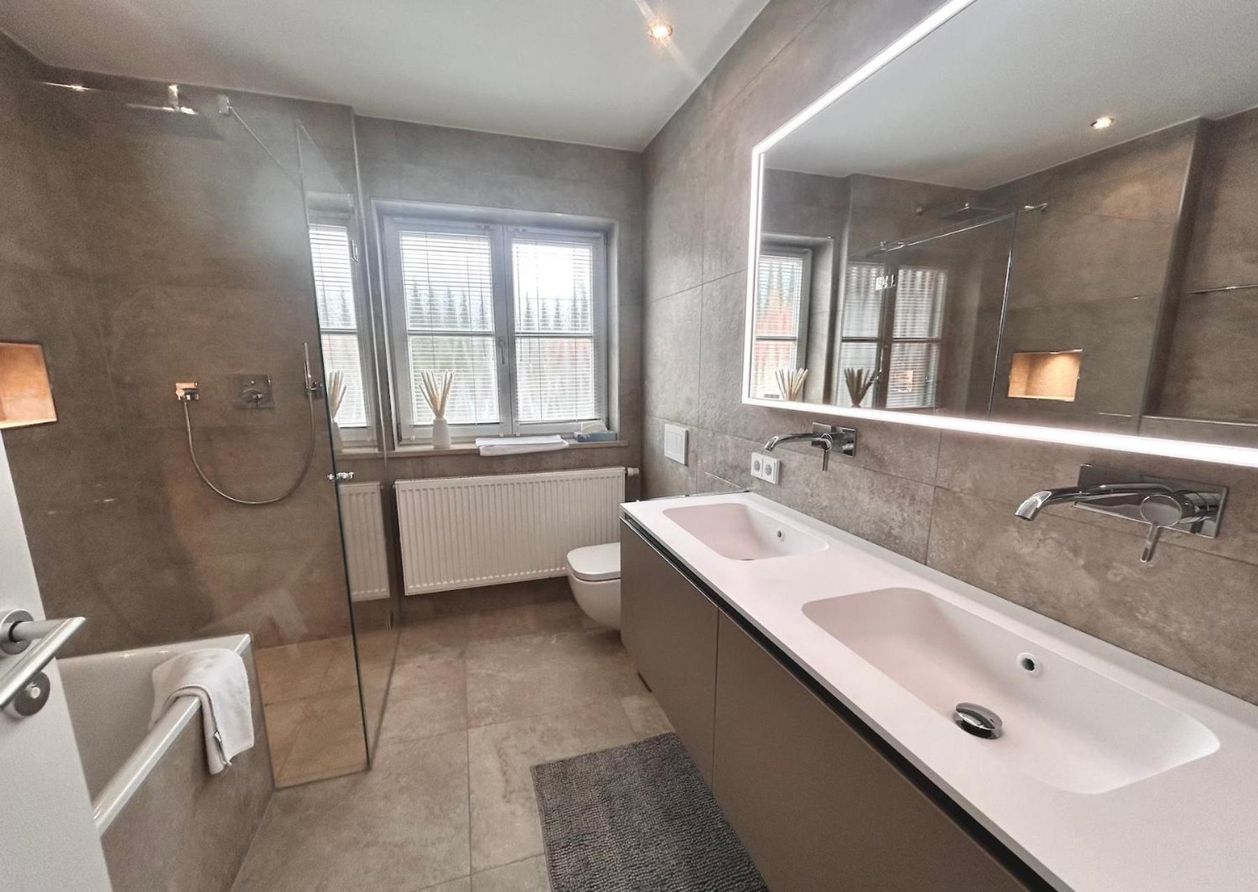 Ferienwohnung "Aschbergblick" - Edel Wohnen Im Ortskern Berwick-Upon-Tweed Ngoại thất bức ảnh